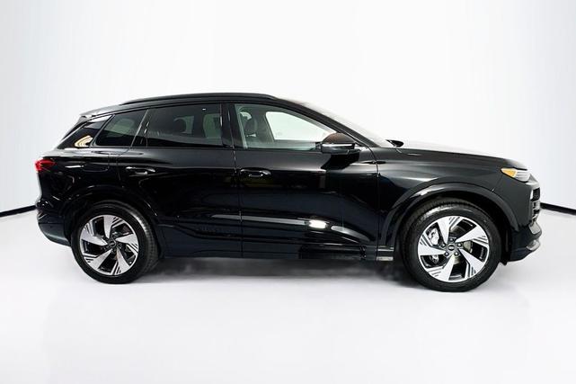 Photo of 2025 Mythos Black Metallic Audi Q6 e-tron