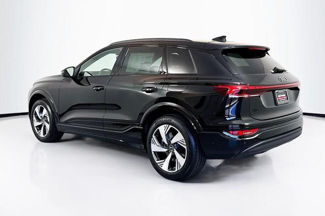 Photo of 2025 Mythos Black Metallic Audi Q6 e-tron