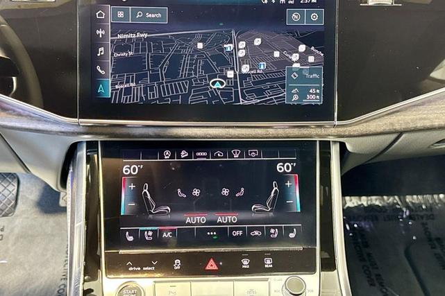 Photo of 2022 Mythos Black Metallic Audi Q8