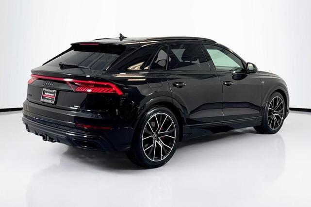 Photo of 2022 Mythos Black Metallic Audi Q8