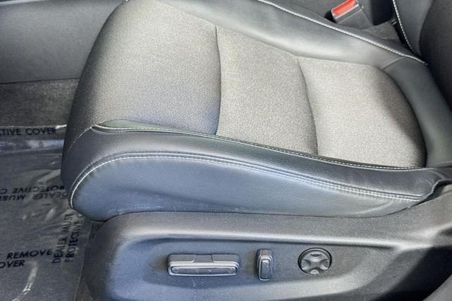 Photo of 2018 Crystal Black Pearl Honda Accord