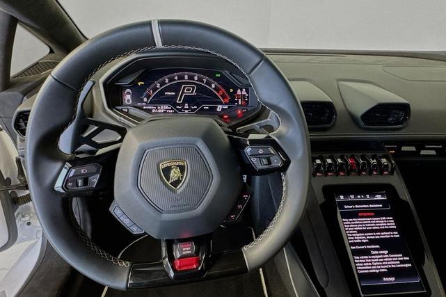 Photo of 2023 Bianco Monocerus Metallic Lamborghini Huracan Tecnica
