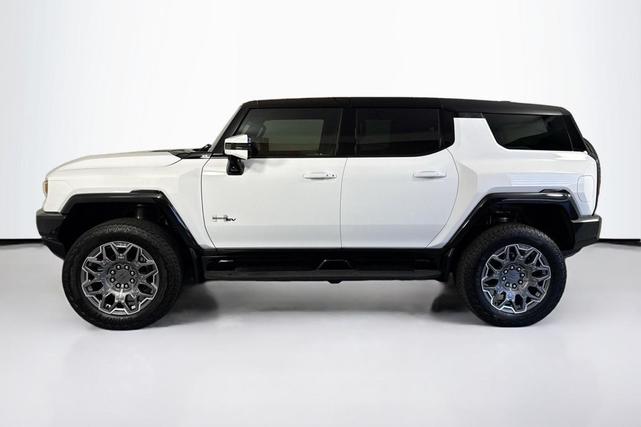 Photo of 2025 Interstellar White GMC HUMMER EV SUV