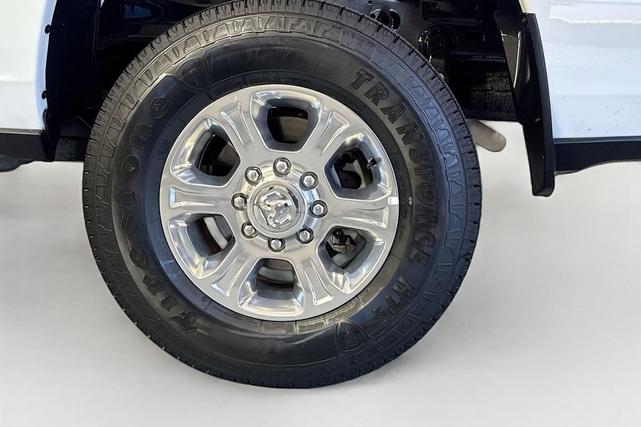 Photo of 2024 Bright White Clearcoat RAM 2500