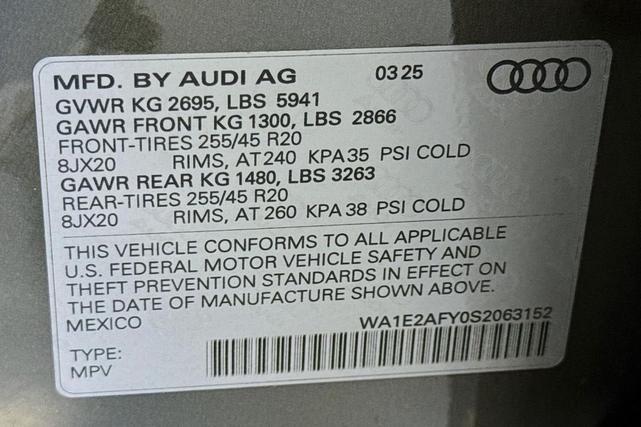 Photo of 2025 Chronos Gray Metallic Audi Q5