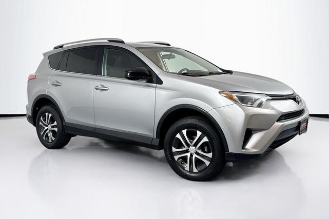 Photo of 2016 Silver Sky Metallic Toyota RAV4