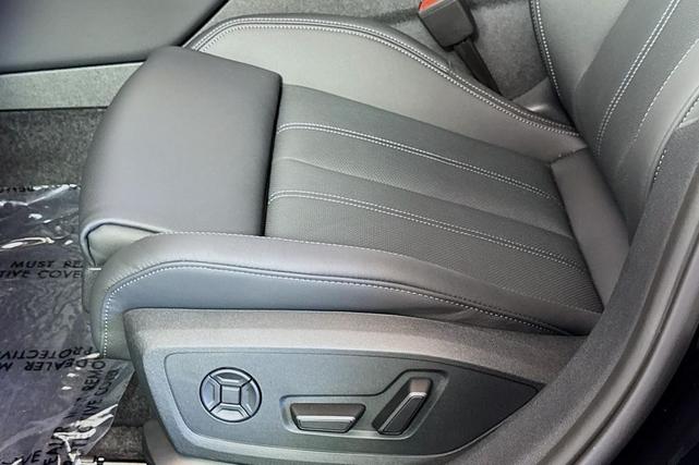 Photo of 2025 Mythos Black Metallic Audi A5