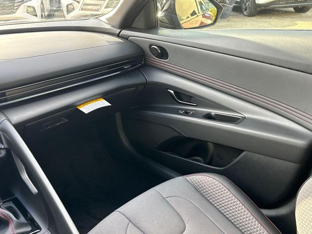 Photo of 2025 Ultimate Red Hyundai ELANTRA