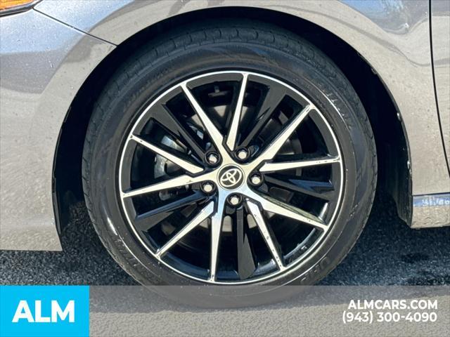 Photo of 2023 Gray Toyota Camry