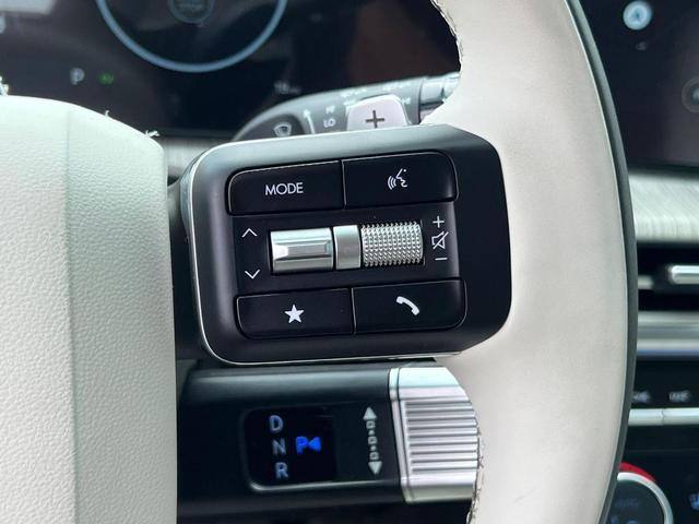 Photo of 2025 Ecotronic Gray Matte Hyundai SANTA FE HEV