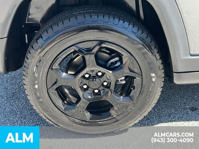Photo of 2024 Sting-Gray Clearcoat Jeep Compass