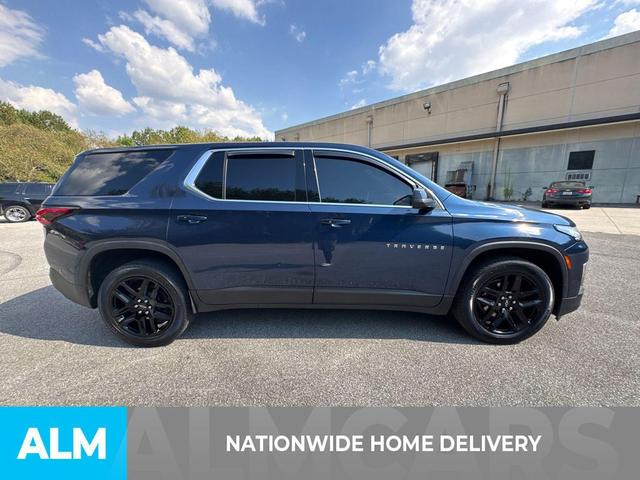 Photo of 2022 Northsky Blue Metallic Chevrolet Traverse