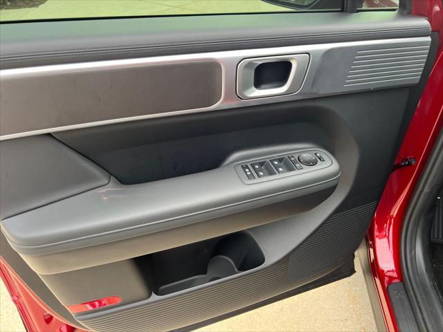 Photo of 2025 Ultimate Red Hyundai SANTA FE