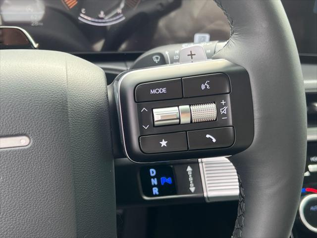 Photo of 2025 Ultimate Red Hyundai SANTA FE