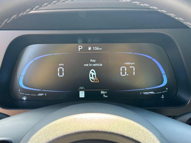 Photo of 2025 Ecotronic Gray Hyundai ELANTRA