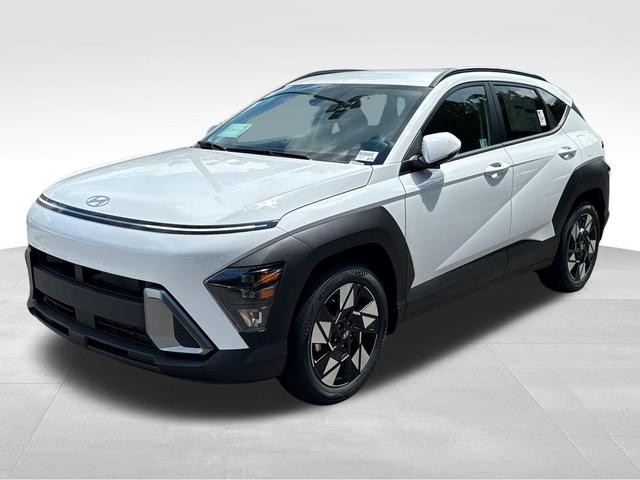 Photo of 2025 Atlas White Hyundai KONA
