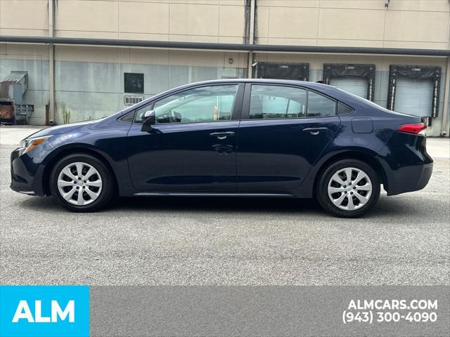 Photo of 2023 Blue Toyota Corolla