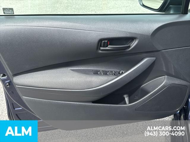 Photo of 2023 Blue Toyota Corolla
