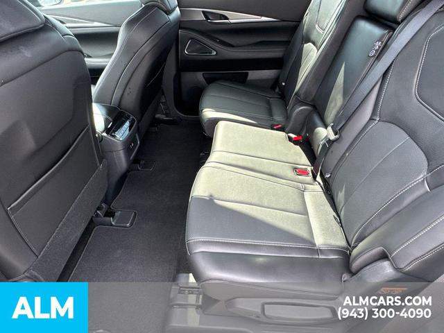 Photo of 2025 Harbor Gray INFINITI QX60