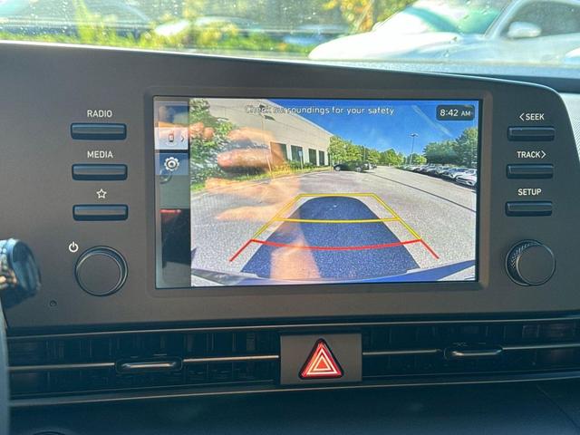 Photo of 2025 Amazon Gray Hyundai ELANTRA