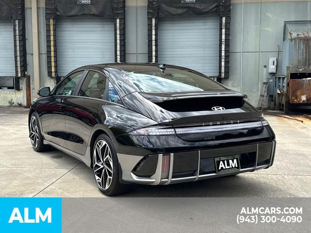 Photo of 2024 Onyx Black Hyundai IONIQ 6