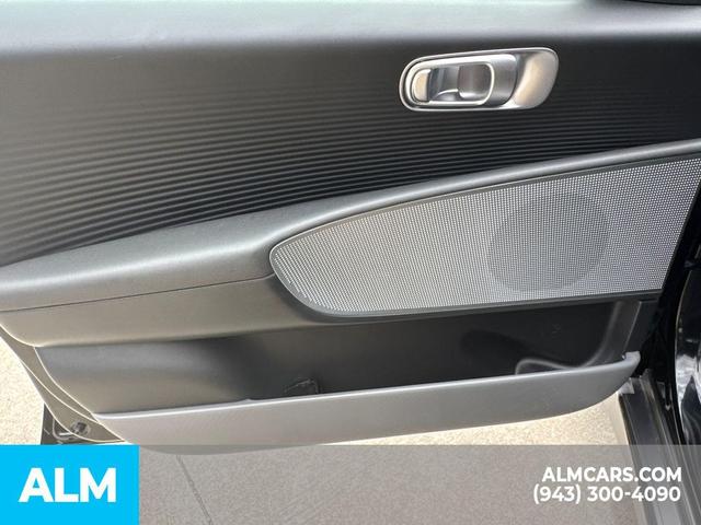 Photo of 2024 Onyx Black Hyundai IONIQ 6