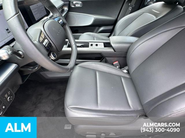 Photo of 2024 Onyx Black Hyundai IONIQ 6