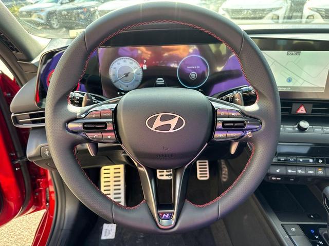 Photo of 2025 Ultimate Red Hyundai ELANTRA