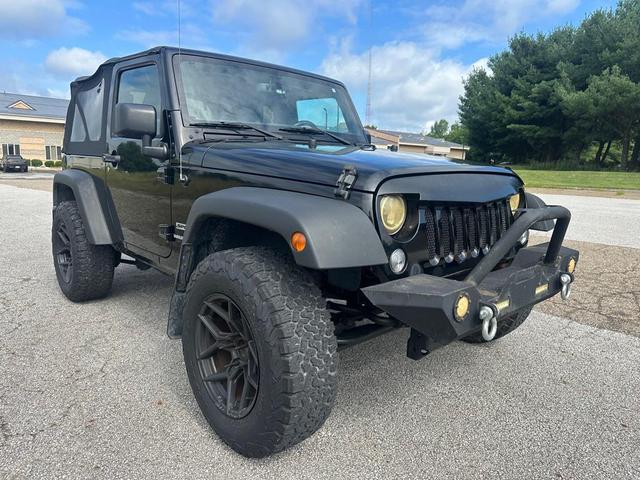 Photo of 2017 Black Clearcoat Jeep Wrangler