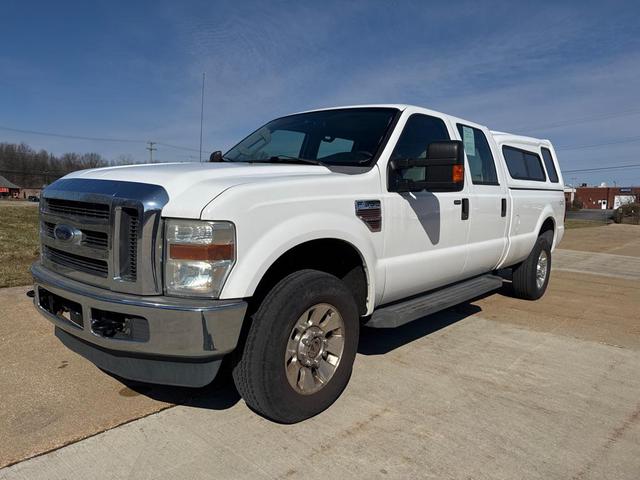 Photo of 2008 Oxford White Clearcoat Ford F-350