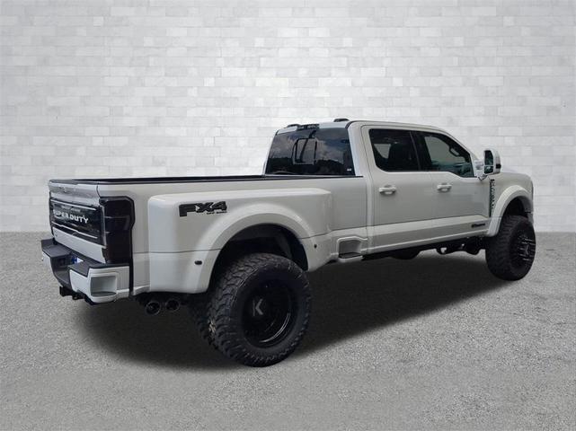 Photo of 2025 Star White Metallic Tri-Coat Ford F-450
