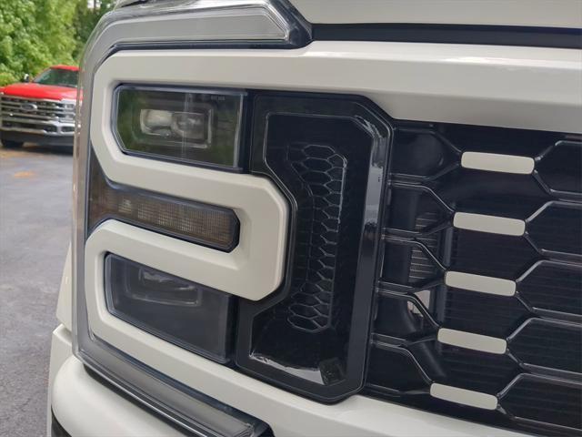 Photo of 2025 Star White Metallic Tri-Coat Ford F-450
