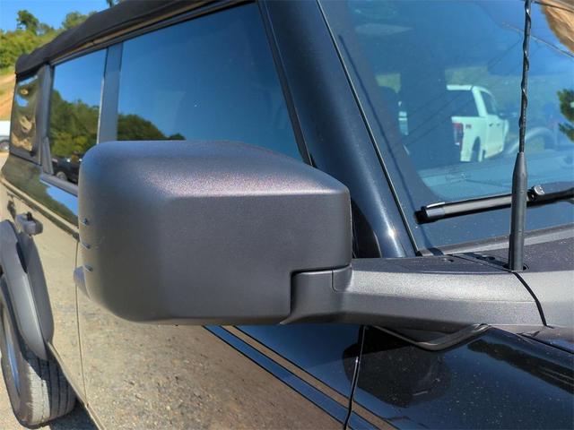 Photo of 2025 Shadow Black Ford Bronco