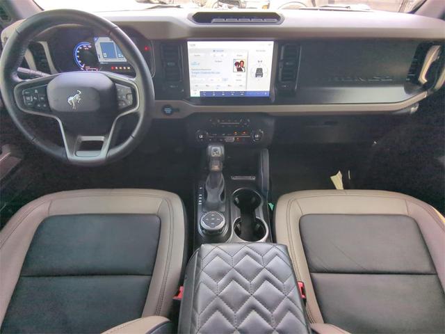 Photo of 2023 Race Red Ford Bronco