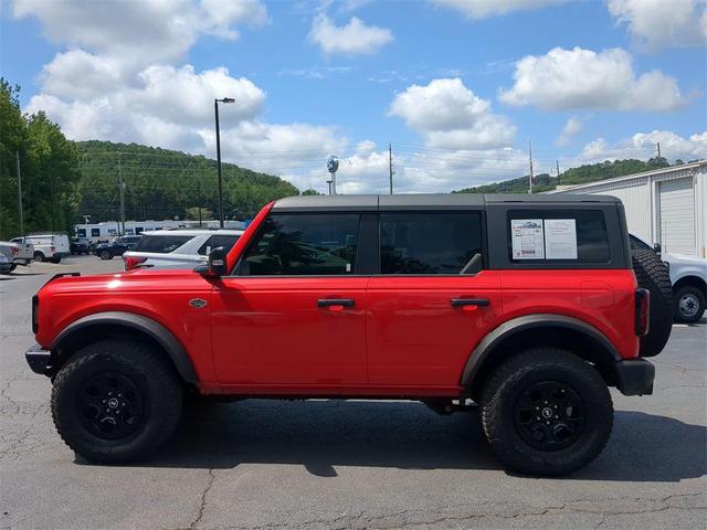 Photo of 2023 Race Red Ford Bronco