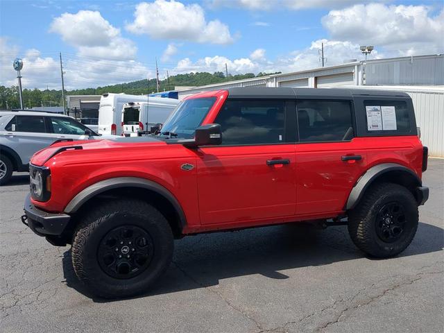 Photo of 2023 Race Red Ford Bronco