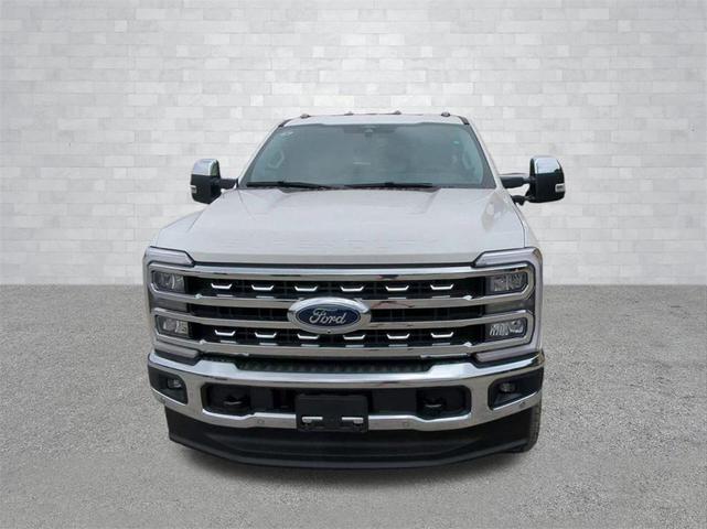 Photo of 2025 Star White Metallic Tri-Coat Ford F-350