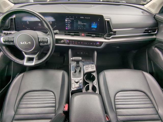 Photo of 2023 Sapphire Blue Kia Sportage