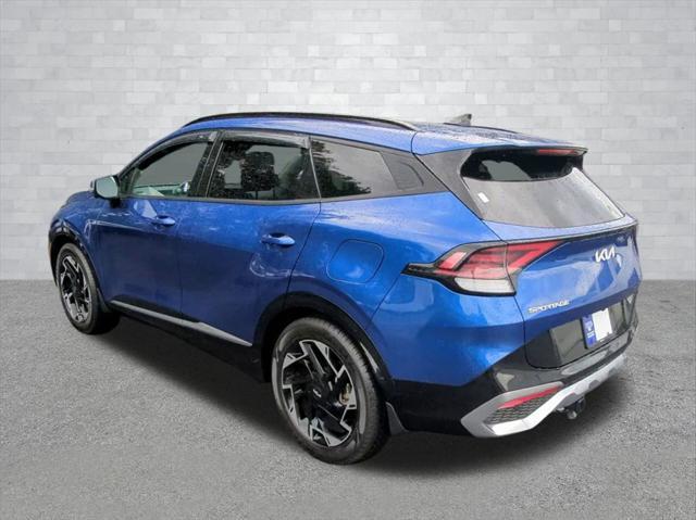 Photo of 2023 Sapphire Blue Kia Sportage