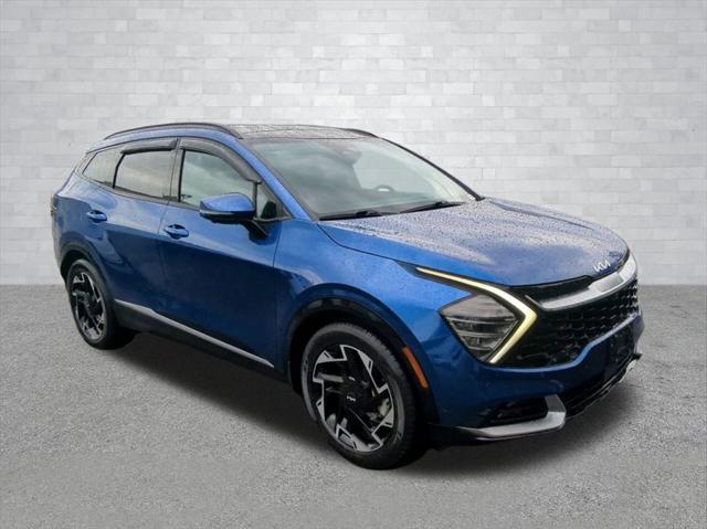 Photo of 2023 Sapphire Blue Kia Sportage