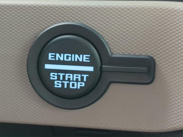 Photo of 2024 Cactus Gray Ford Bronco