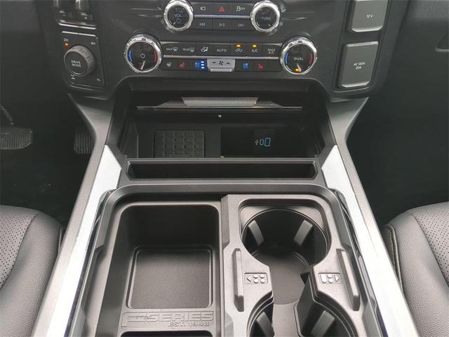 Photo of 2025 Agate Black Metallic Ford F-250