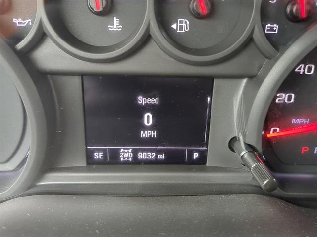 Photo of 2025 Summit White Chevrolet Silverado 1500