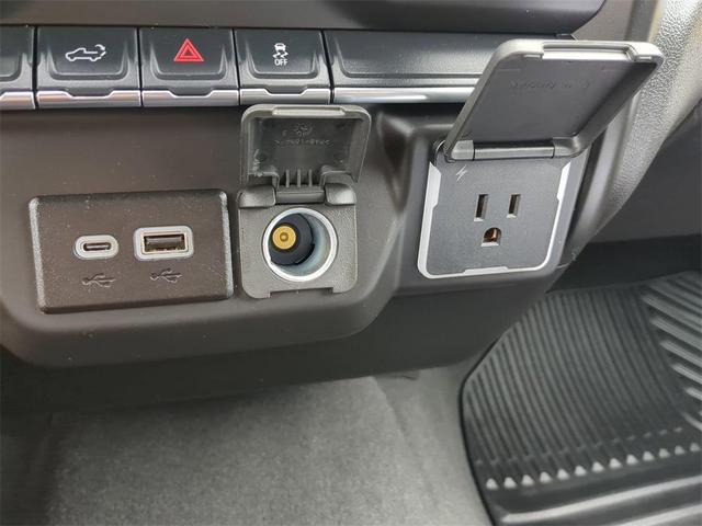 Photo of 2025 Summit White Chevrolet Silverado 1500