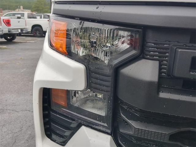 Photo of 2025 Summit White Chevrolet Silverado 1500