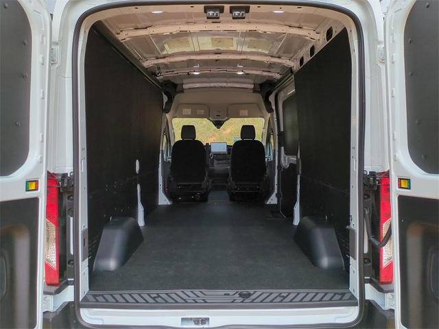 Photo of 2026 Oxford White Ford Transit-250