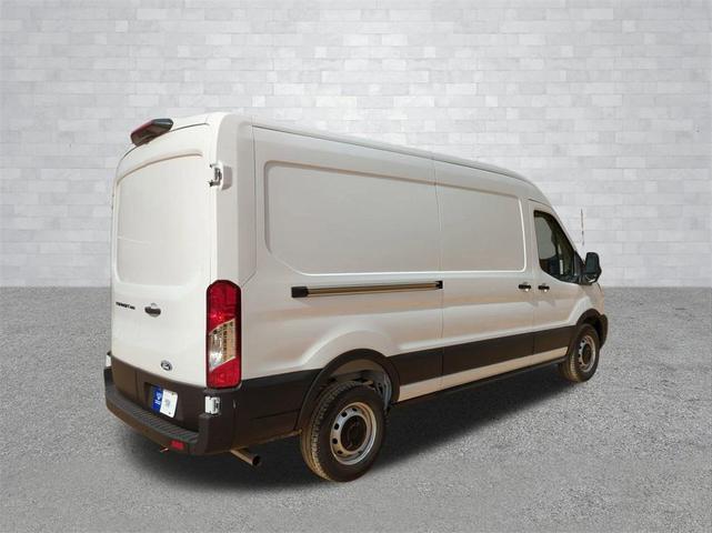 Photo of 2026 Oxford White Ford Transit-250
