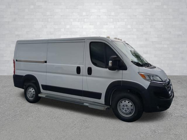 Photo of 2023 Bright White Clearcoat RAM ProMaster 2500