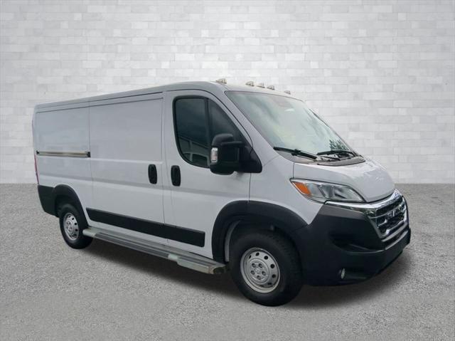 Photo of 2023 Bright White Clearcoat RAM ProMaster 2500