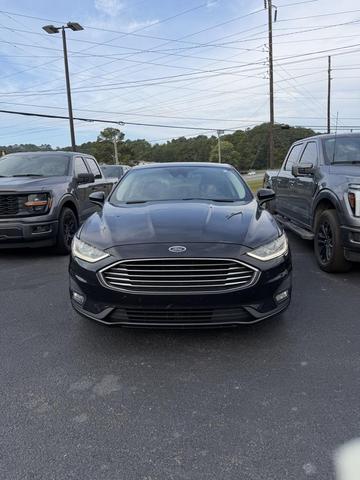 Photo of 2019 Agate Black Ford Fusion